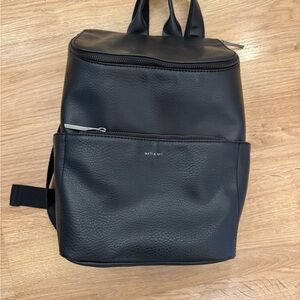 Matt & Nat Black Women’s Backpack